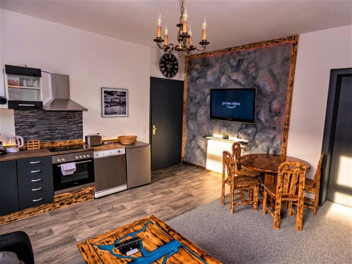 #214 Lux-Flat Im Herzen Von Neuss Mit Netflix & Prime Екстериор снимка